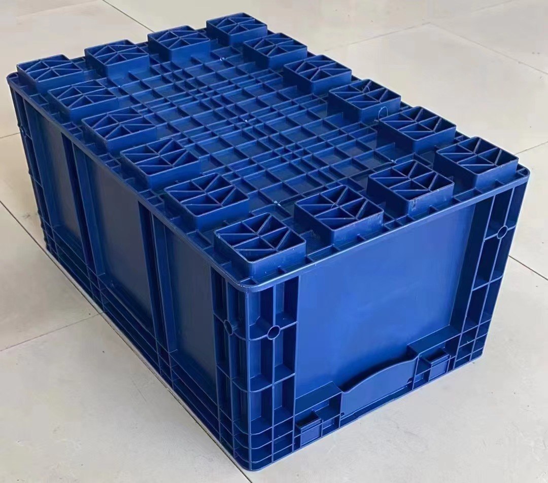 Plastic Logistics Bin