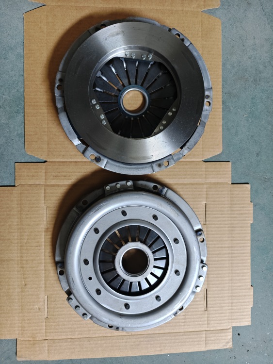 clutch cover