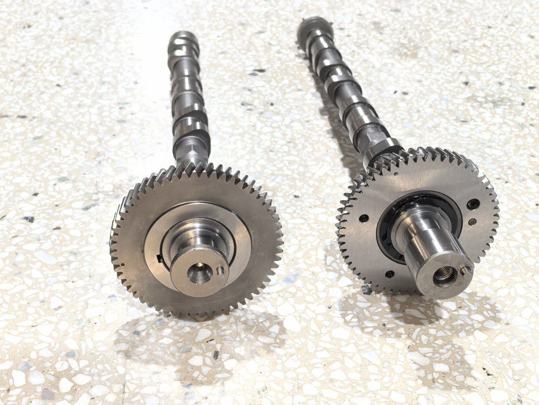 Camshaft for MITSUBISHI 4D56U IN/EX