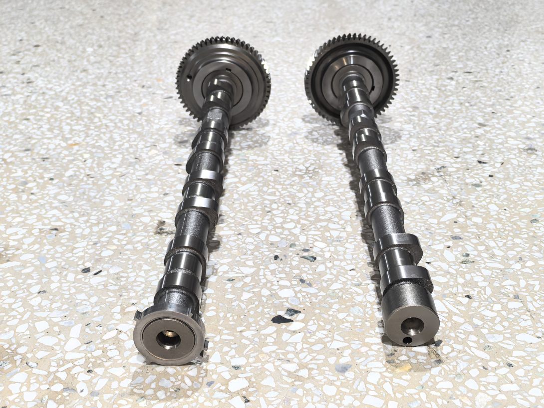 Camshaft for MITSUBISHI 4D56U IN/EX