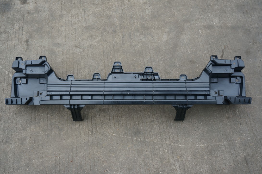 HY I20 16-rear bumper support