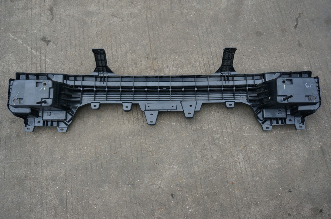 HY I20 16-rear bumper support