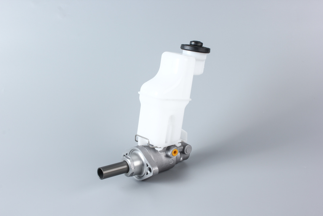 BRAKE MASTER CYLINDER