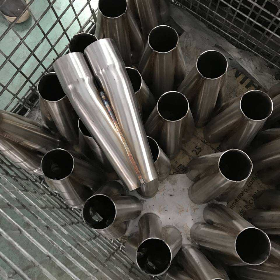 4-1 Stainless Steel Merge Collectors - 1-3/4in Inlet Slipover ID 3in Merge Outlet OD Full-size customization