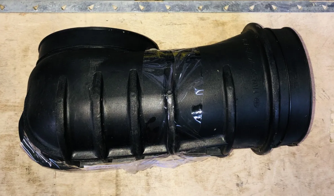 1109352A74U/A Air Filter Connecting Rubber Hose