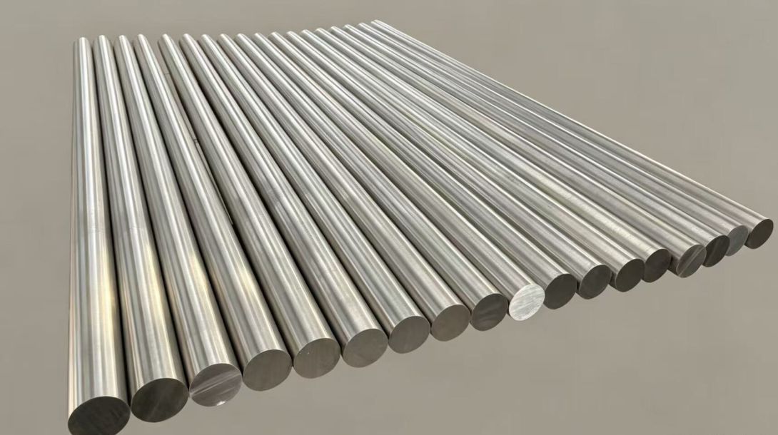 Valve steel and superalloy bars for internal combustion engines