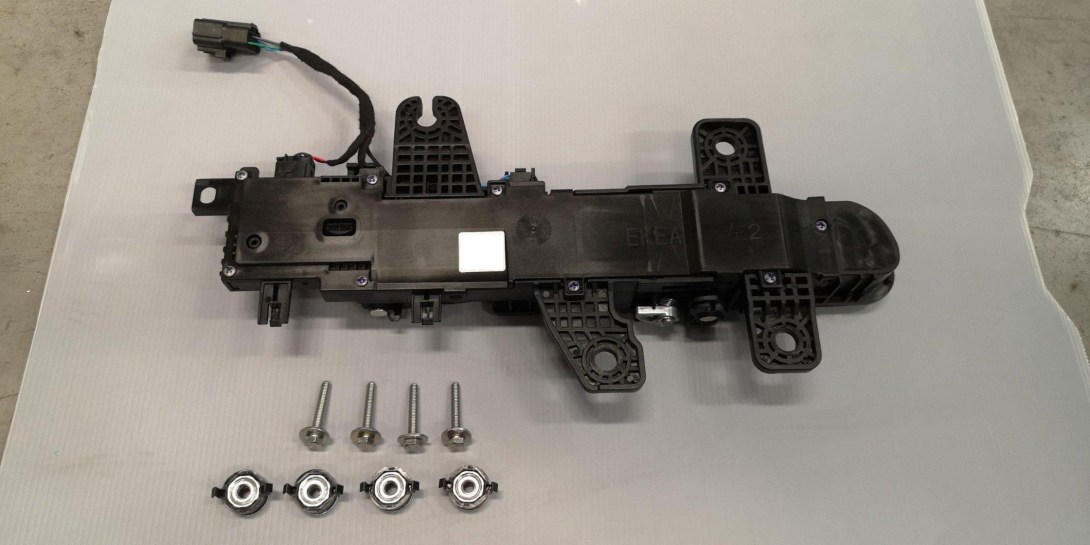 Left & Right Front Door Outer Handle Assembly