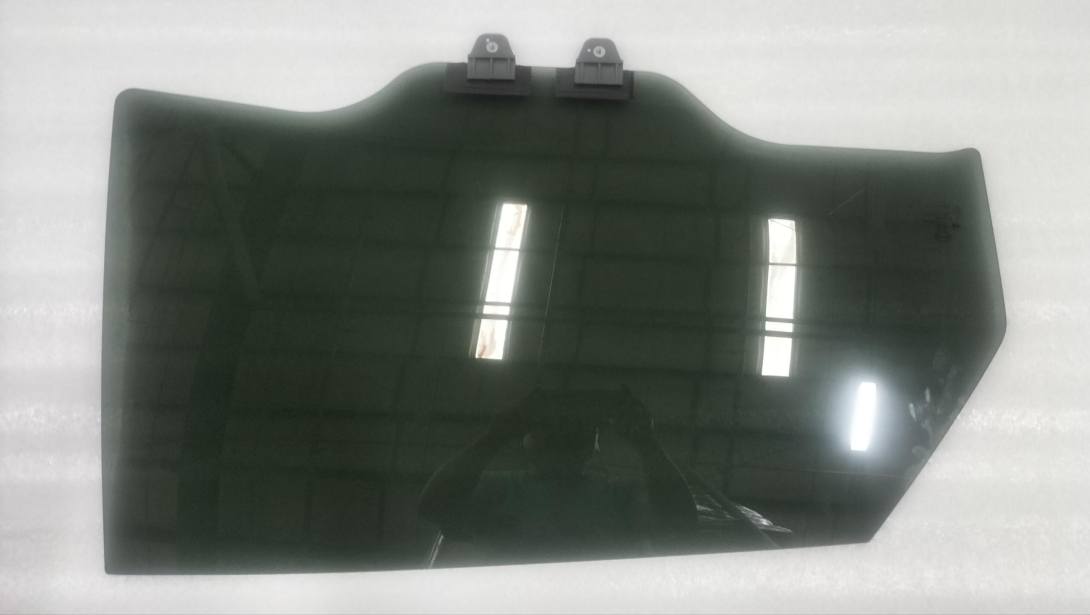 Left & Right Rear Door Glass Assembly