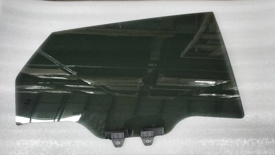 Left & Right Rear Door Glass Assembly