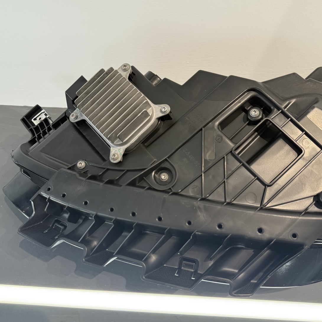LED headlights, suitable for Tesla Model 3/Y, OE number: 1514953-00-D