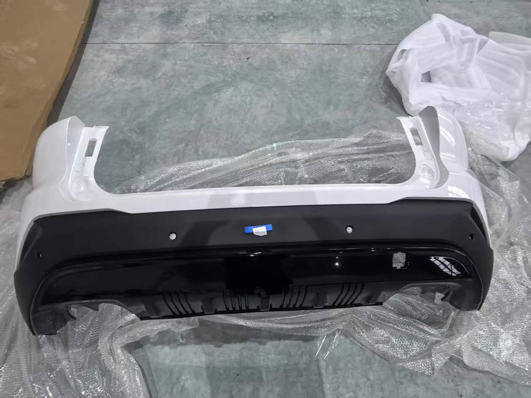 Rubik's Cube/X55 Front and Rear Bumper Assembly
