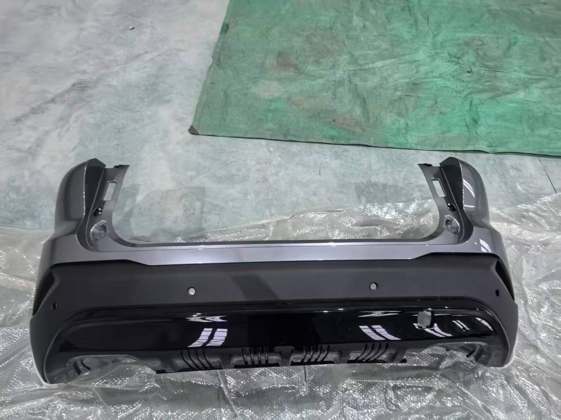 Rubik's Cube/X55 Front and Rear Bumper Assembly