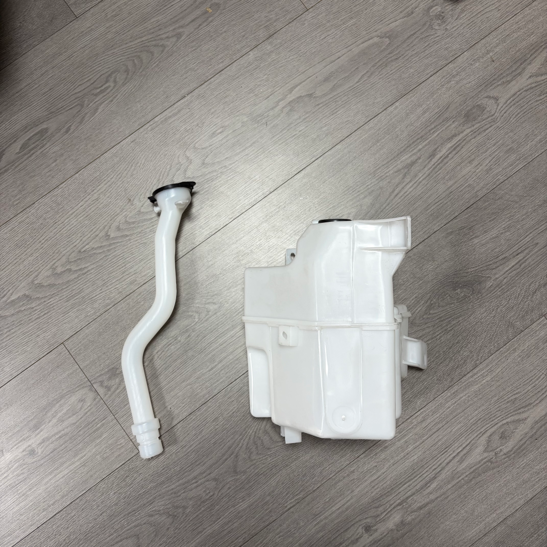 20RAV4 WATER TANK POT