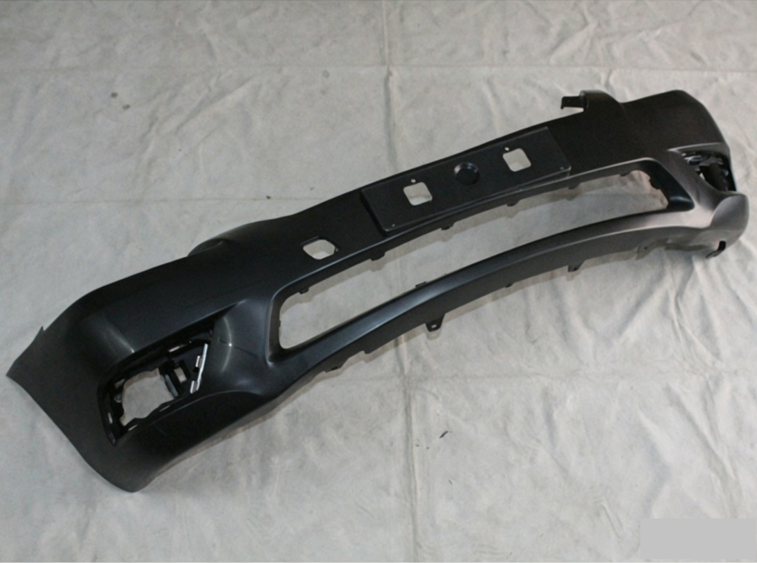 Toyota Tsusho Bumper Cover