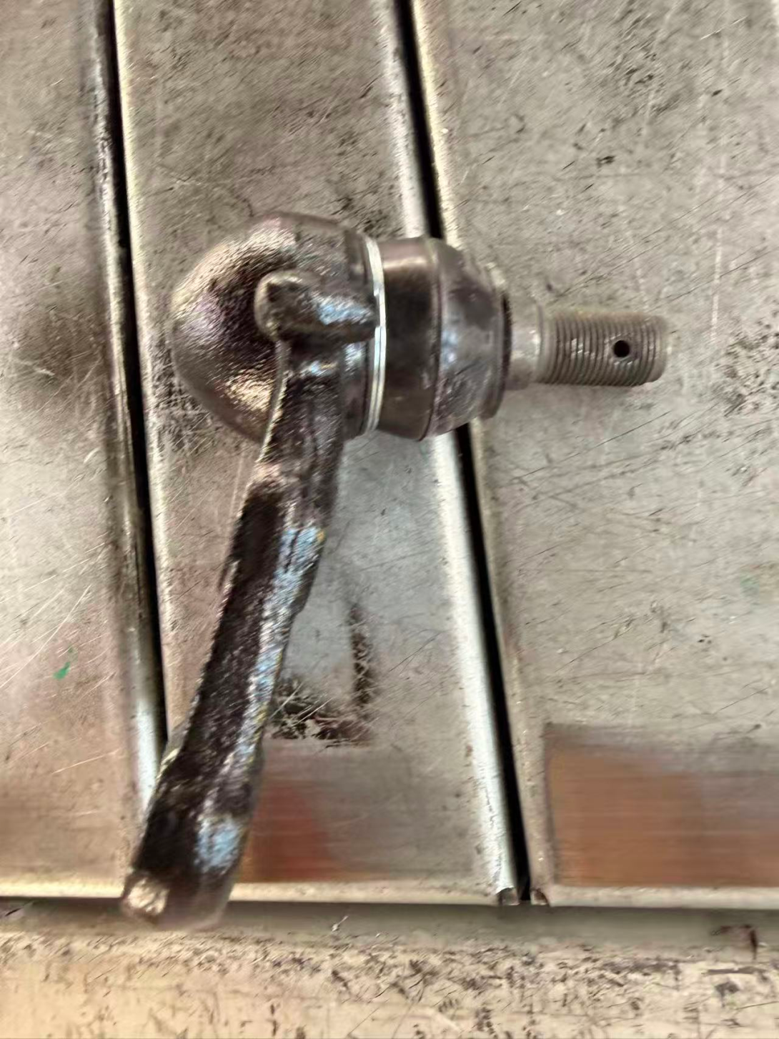 Ball head assembly