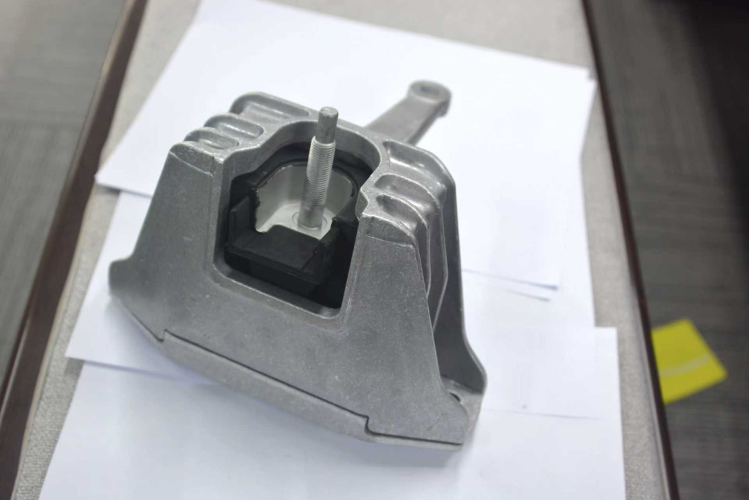 engine mount