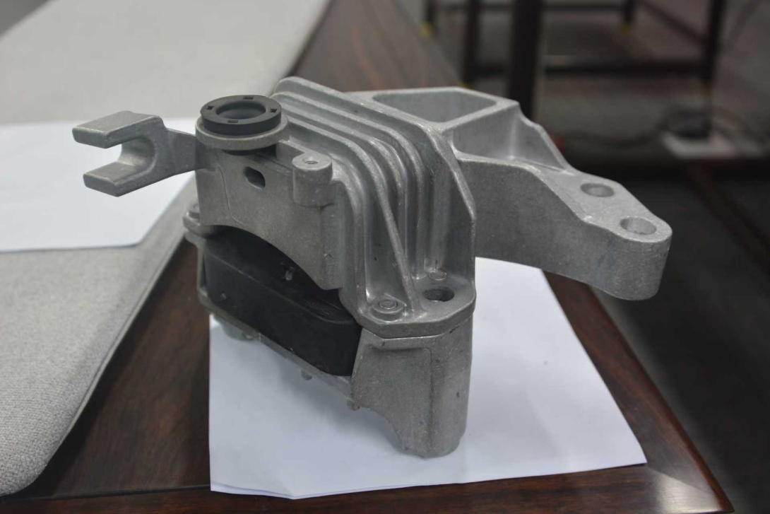 engine mount1