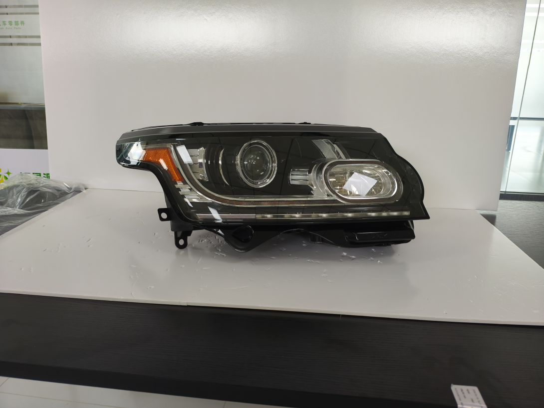 Land Rover Range Rover Sport Xenon Headlight Assembly