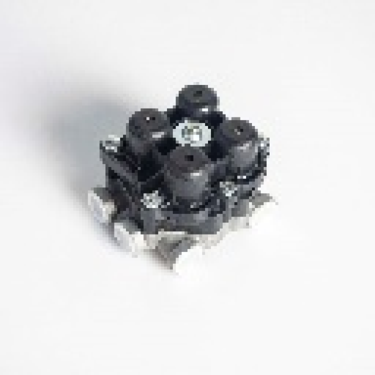 FOUR CIRCUIT PROTECTION VALVE